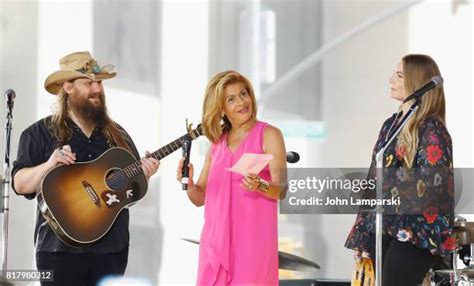 Hoda Kotband Chris Stapleton pose following Stapleton's .